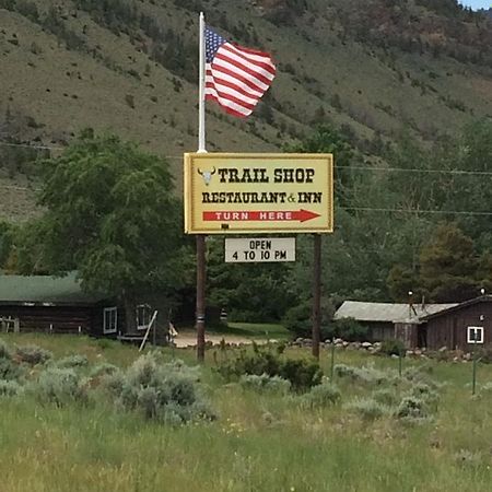 Trail Shop Inn Wapiti Εξωτερικό φωτογραφία